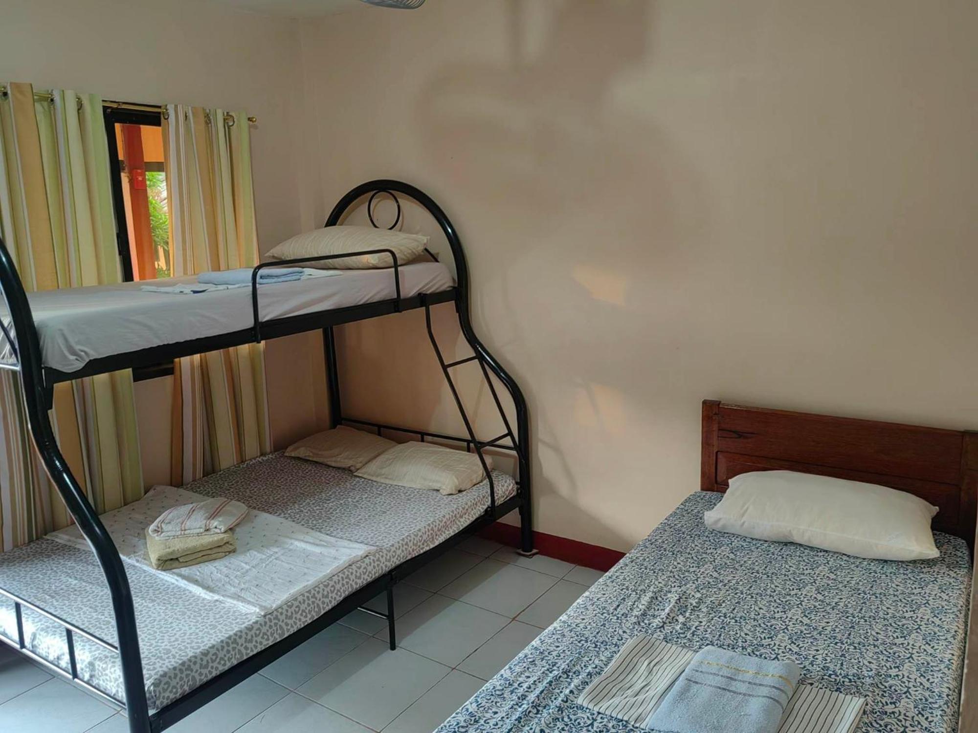 Jbr Tourist Inn - Port Barton Itaytay Luaran gambar