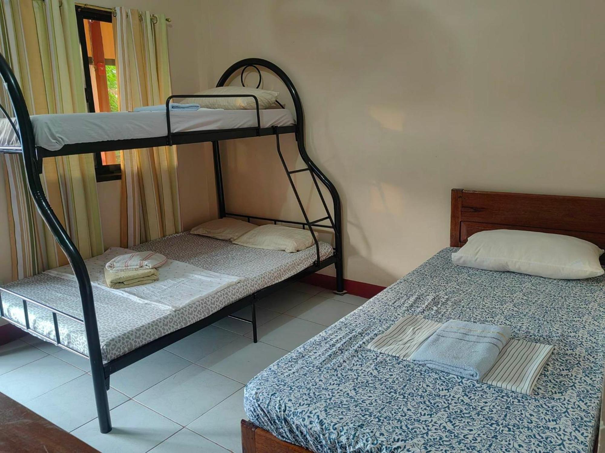 Jbr Tourist Inn - Port Barton Itaytay Luaran gambar