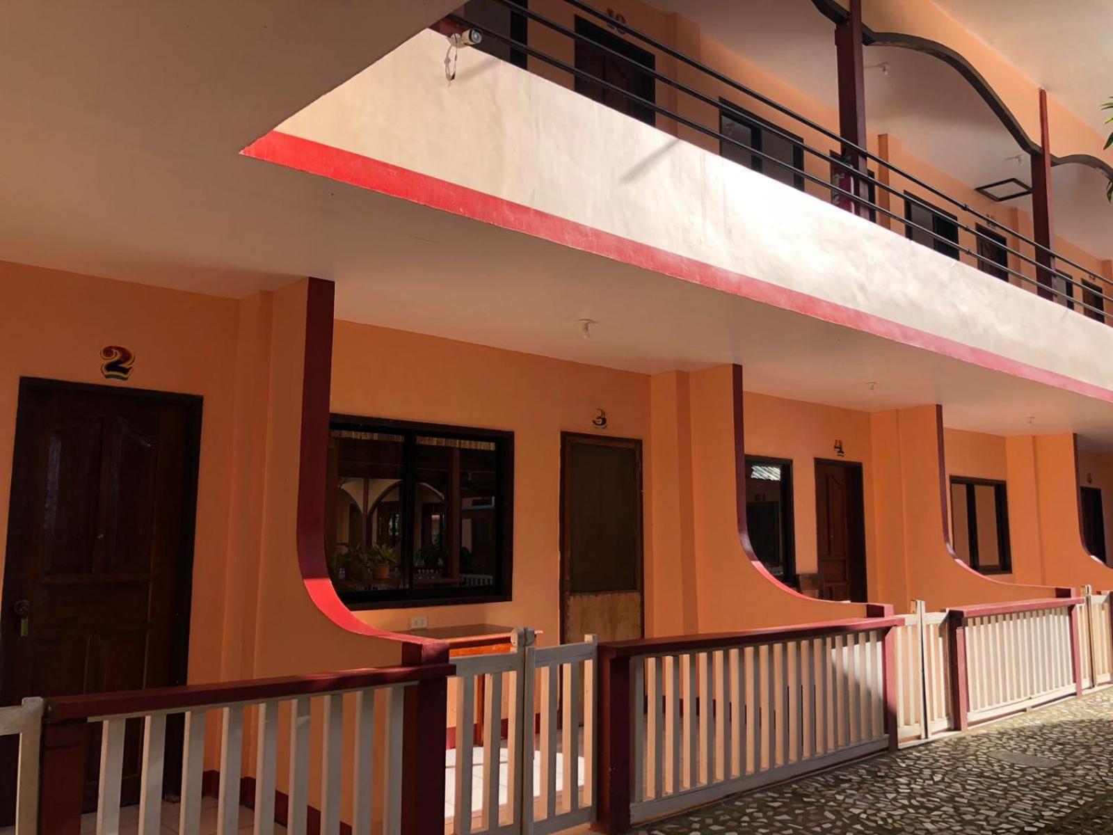 Jbr Tourist Inn - Port Barton Itaytay Luaran gambar